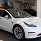 Image for article titled Biggest shortcomings of Tesla's self-driving cars